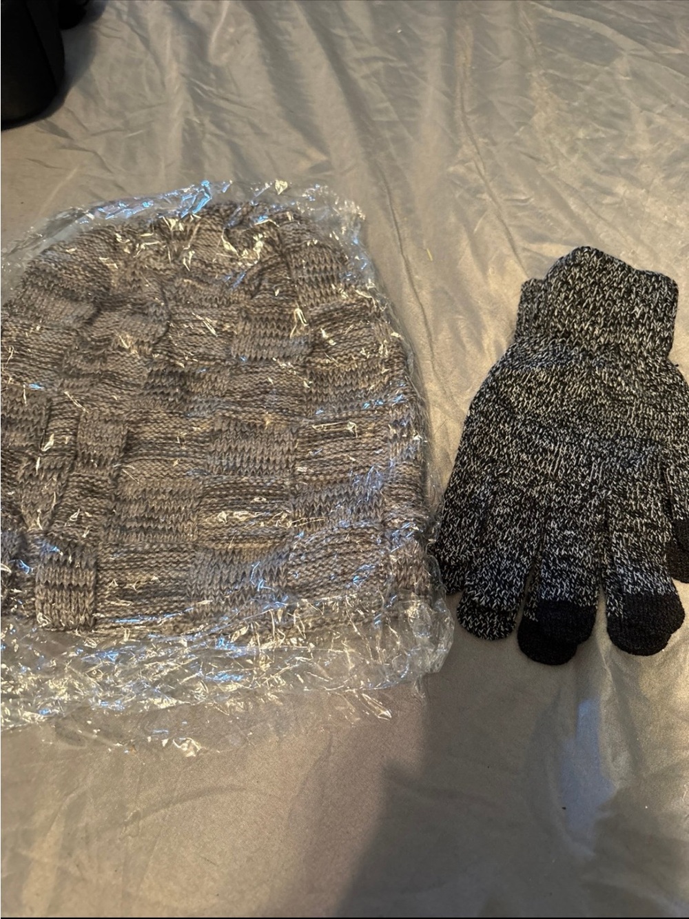 Women's Gray Knit Beanie and Touchscreen Gloves Set - Unbranded
